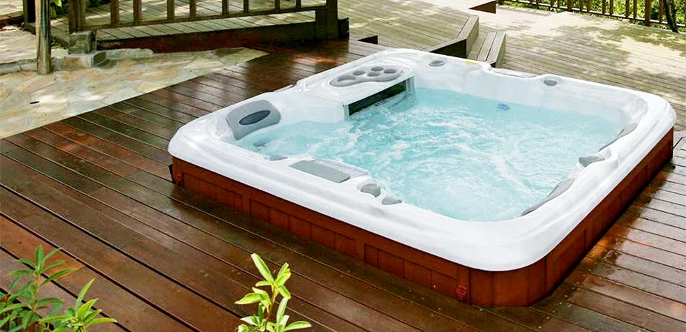 Sundance Spas from Knickerbockers