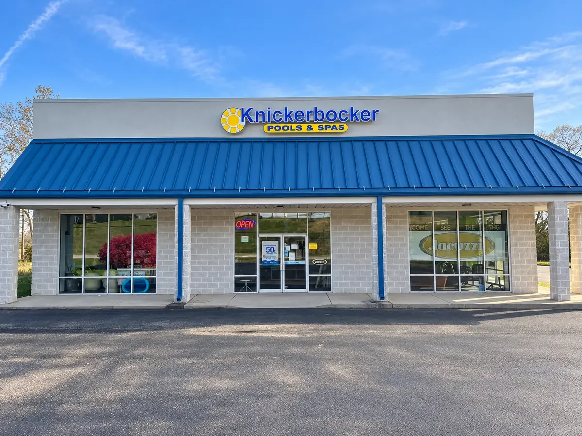 Knickerbocker Pools and Spas Springfield storefront and customer entrance